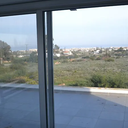 Harmony Hillside Views Holiday home *