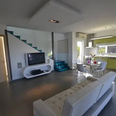 Holiday home Harmony Hillside Views