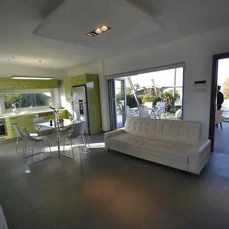Holiday home Harmony Hillside Views